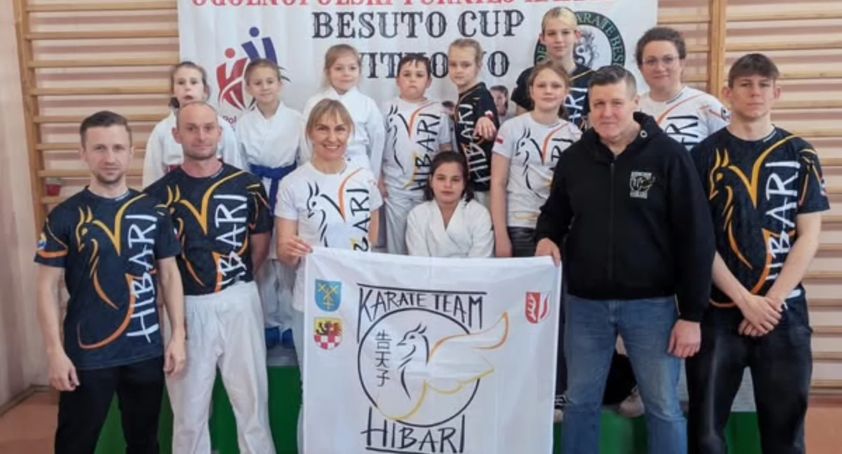 Karatecy z Teamu Hibari przywieźli z Witkowa 13 medali 