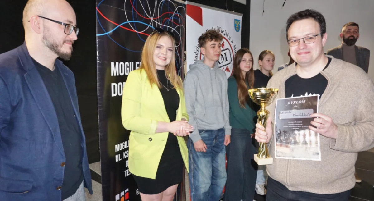 Szachowy puchar Młodzieżowej Rady Miejskiej w Mogilnie. Witold Marcinkiewicz nie do zatrzymania (zdjęcia)