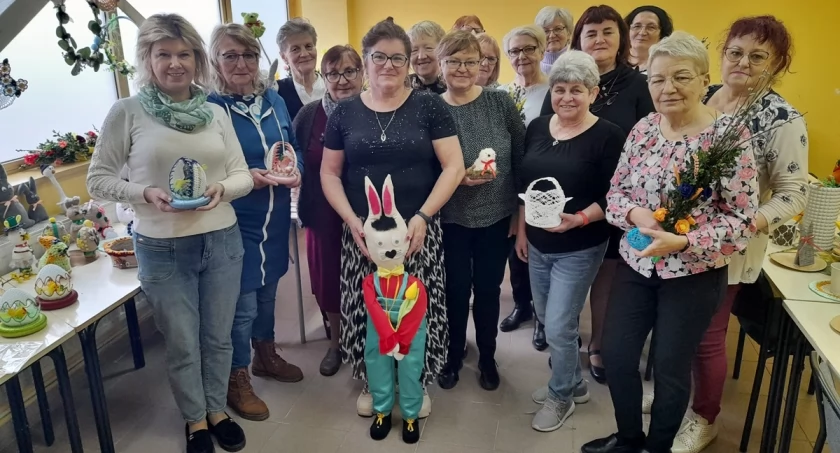 Wystawą zakończono Promykowe warsztaty rękodzieła dla osób w wieku emerytalnym (zdjęcia)