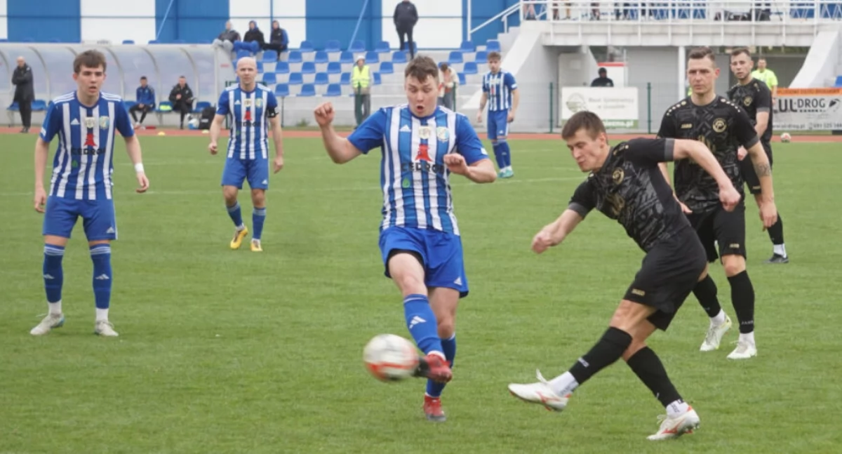 IV liga: Pogoń Mogilno pokonała Lecha Rypin 3:1 (zdjęcia)