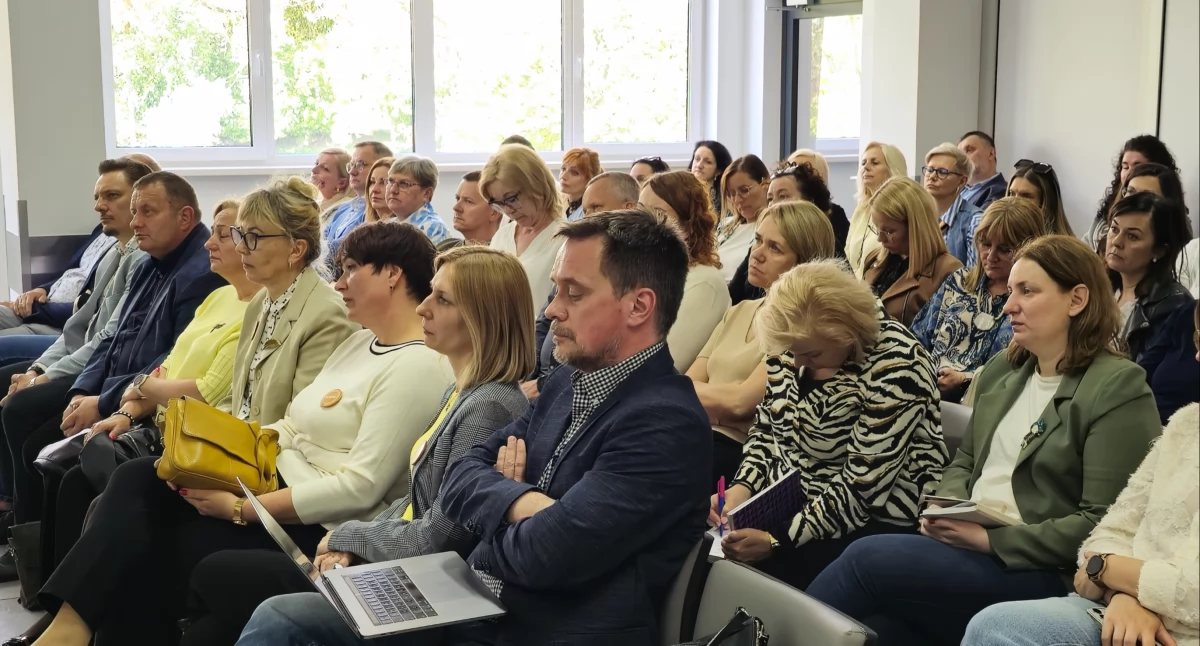 Specjalistyczne Centra Wspierające Edukację Włączającą – spotkanie informacyjne w Mogilnie (zdjęcia)