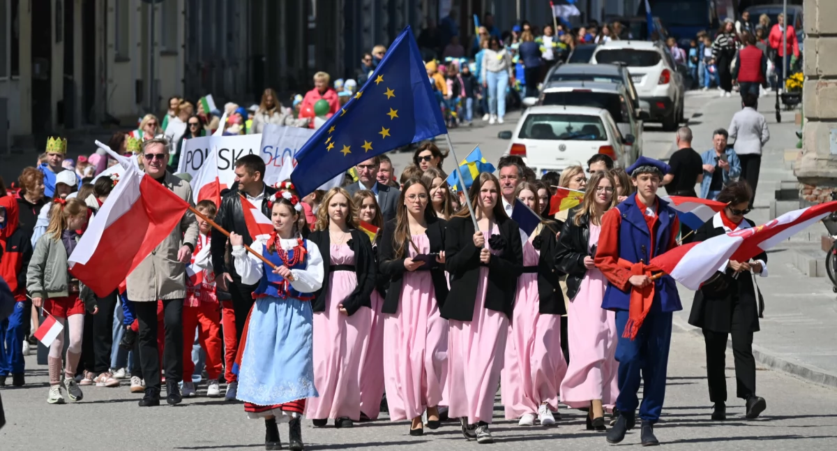 Parada Schumanna i europejski piknik w Strzelnie (film + zdjęcia)