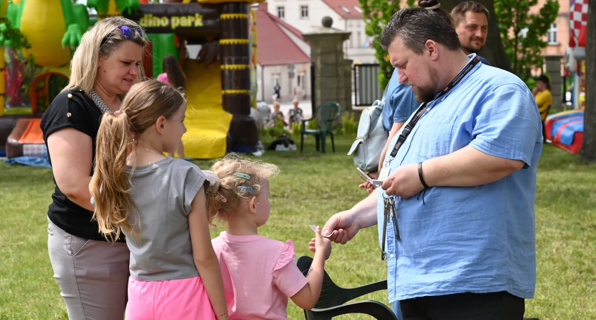 Dzień Dziecka na poklasztornym Wzgórzu św. Wojciecha (zdjęcia)