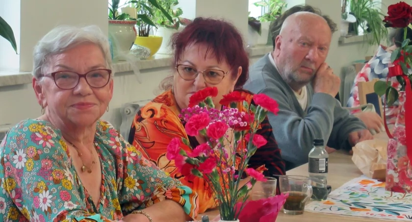 W Dziennym Domu Senior+ w Trzemesznie każdy zasługuje na to, by czuć się pięknie (zdjęcia)