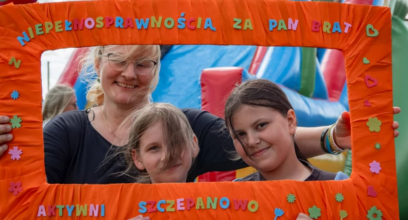 Z niepełnosprawnością za pan brat - piknik z okazji Dnia Dziecka w Szczepanowie (zdjęcia)