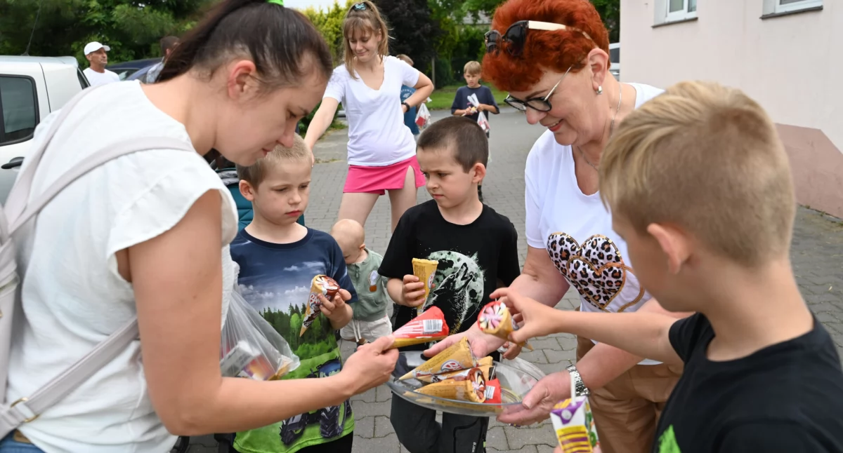 Młodzi mieszkańcy Goryszewa wakacje rozpoczęli rodzinnym piknikiem (film + zdjęcia)