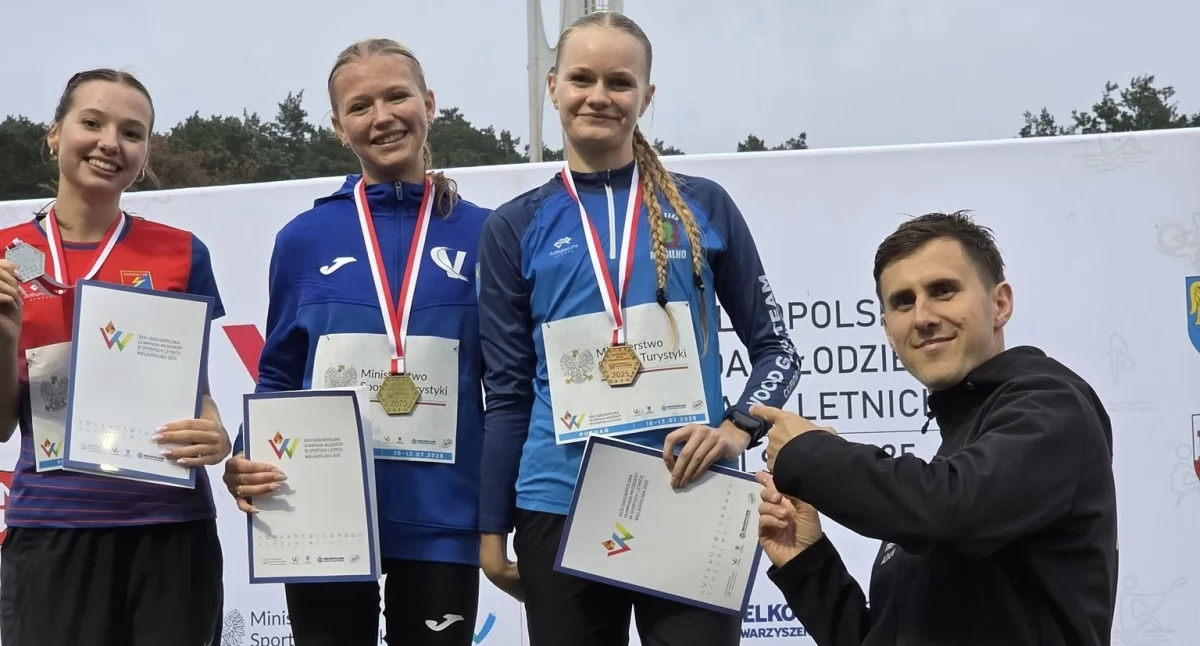 Mistrzostwa Polski U18. Brąz Zosi Malińskiej na 2.000 m z przeszkodami. IV miejsce Emilii Michalak na 3.000 m