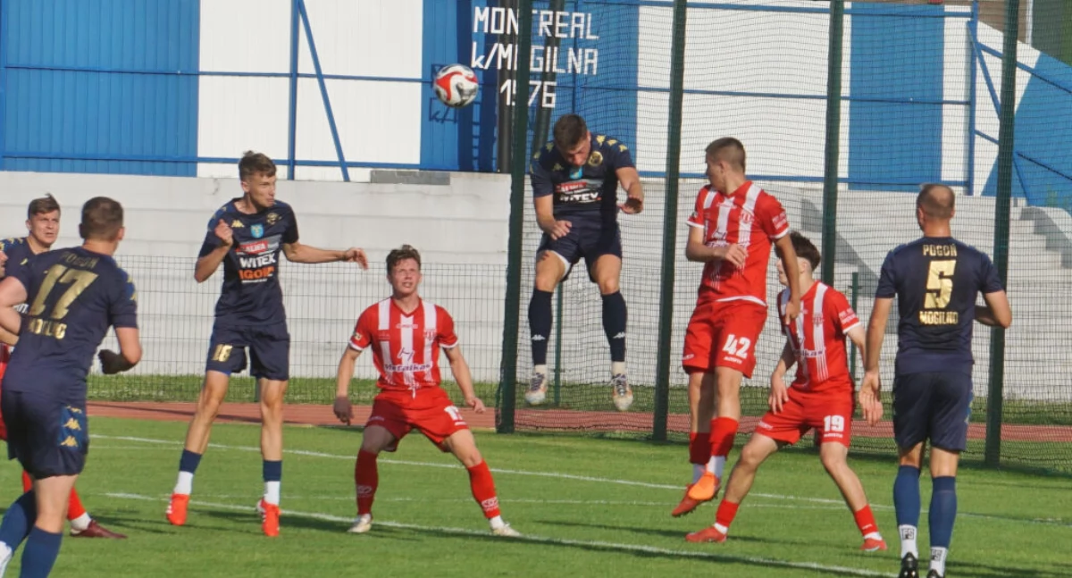 W ostatnim meczu kontrolnym Pogoń Mogilno pokonała Polonię Bydgoszcz 9:0