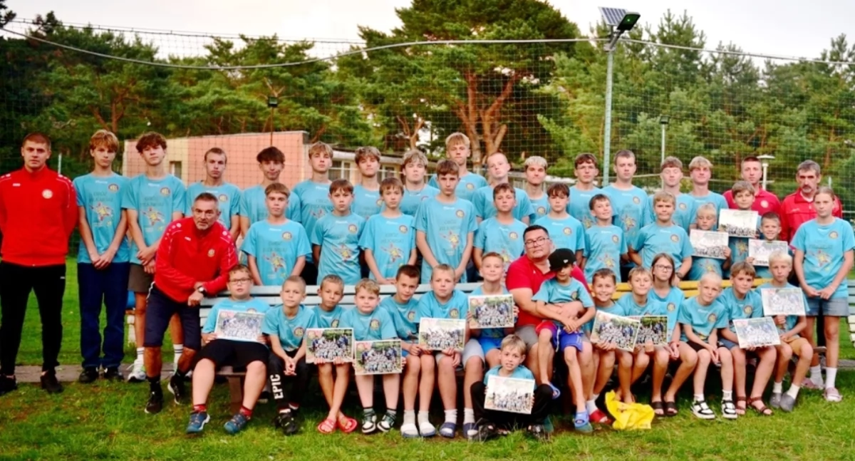 Młodzi piłkarze MKS Trzemeszno na obozie w Ustce