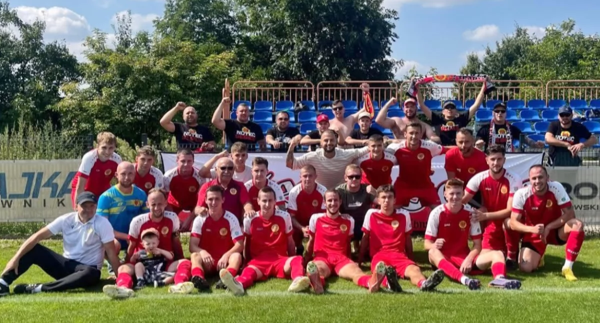 Pierwsze punkty na koncie Noteci Gębice. Kujawianka Izbica Kujawska pokonana 4:1 (film + zdjęcia)