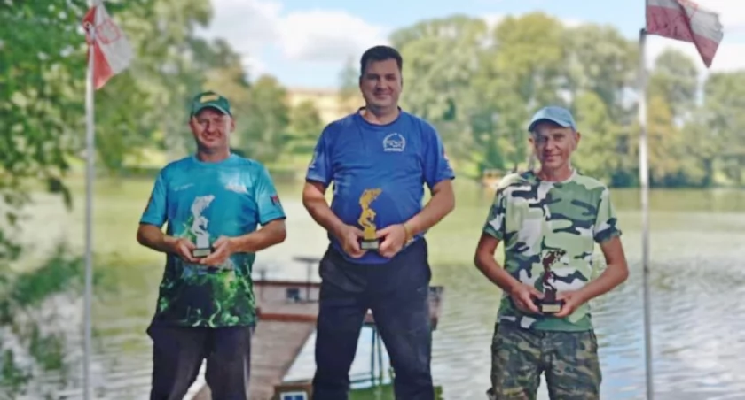 Zwycięzca Otwartych Spławikowo-Gruntowych Zawodów Wędkarskich na Jeziorze Popielewskim złowił 8,52 kg ryb (zdjęcia)