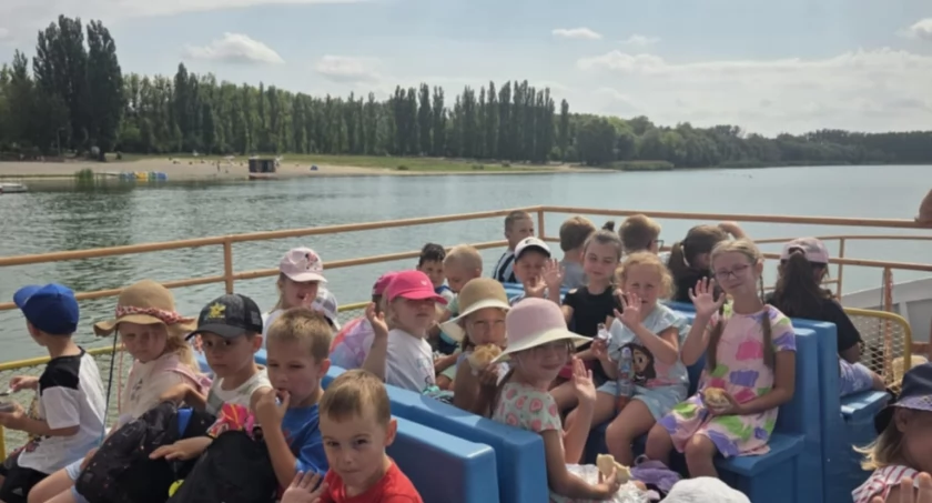 40 trzemesznian spędziło aktywny dzień nad wodą ze Stowarzyszeniem Teraz (zdjęcia)