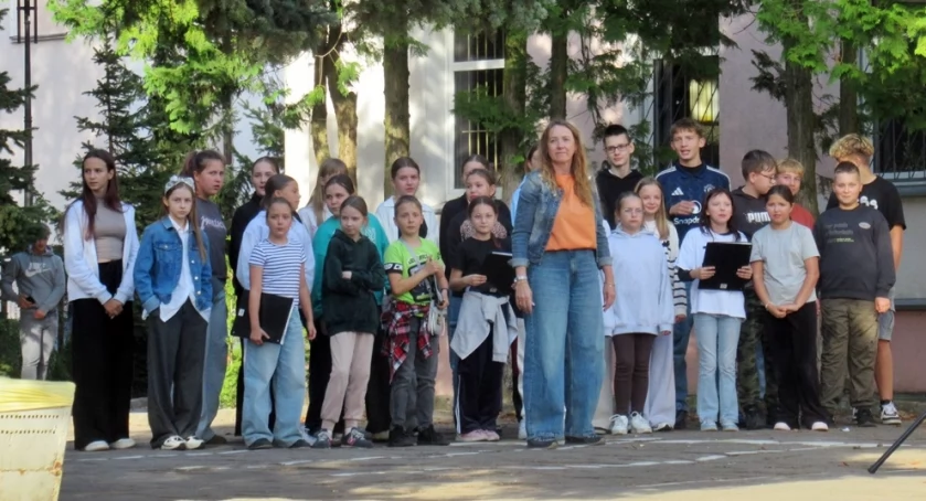 Powitali kolejną porę roku na IV Jesiennym Pikniku Dwójki w Trzemesznie (zdjęcia)