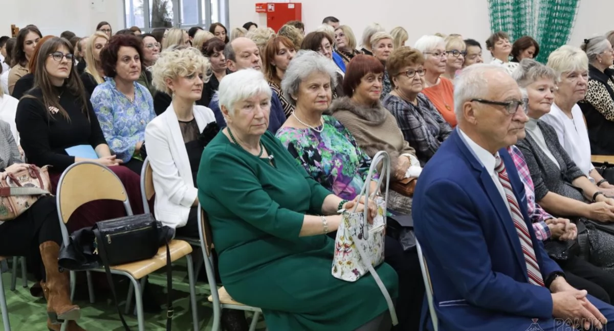 Szkolne święto z okazji Dnia Edukacji Narodowej w mogileńskiej Trójce (zdjęcia)