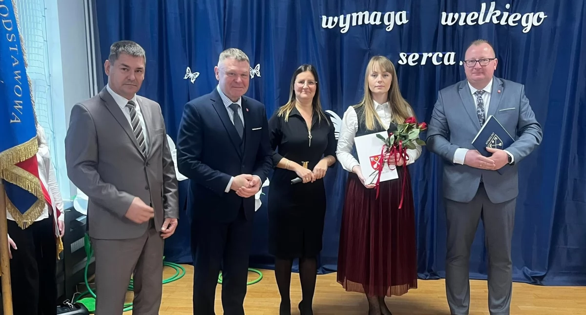Nagrodzeni nauczyciele i pracownicy oświaty z gmin powiatu mogileńskiego oraz gminy Trzemeszno i Orchowo 