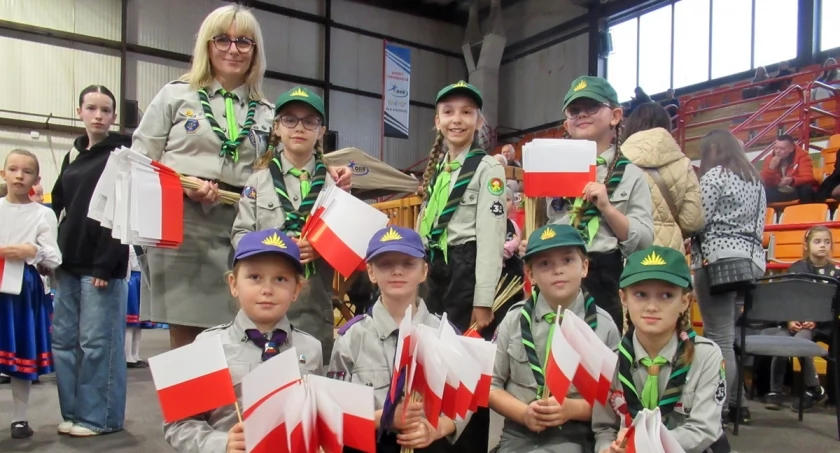 Festyn rodzinny z okazji obchodów Święta Niepodległości w Trzemesznie (zdjęcia)
