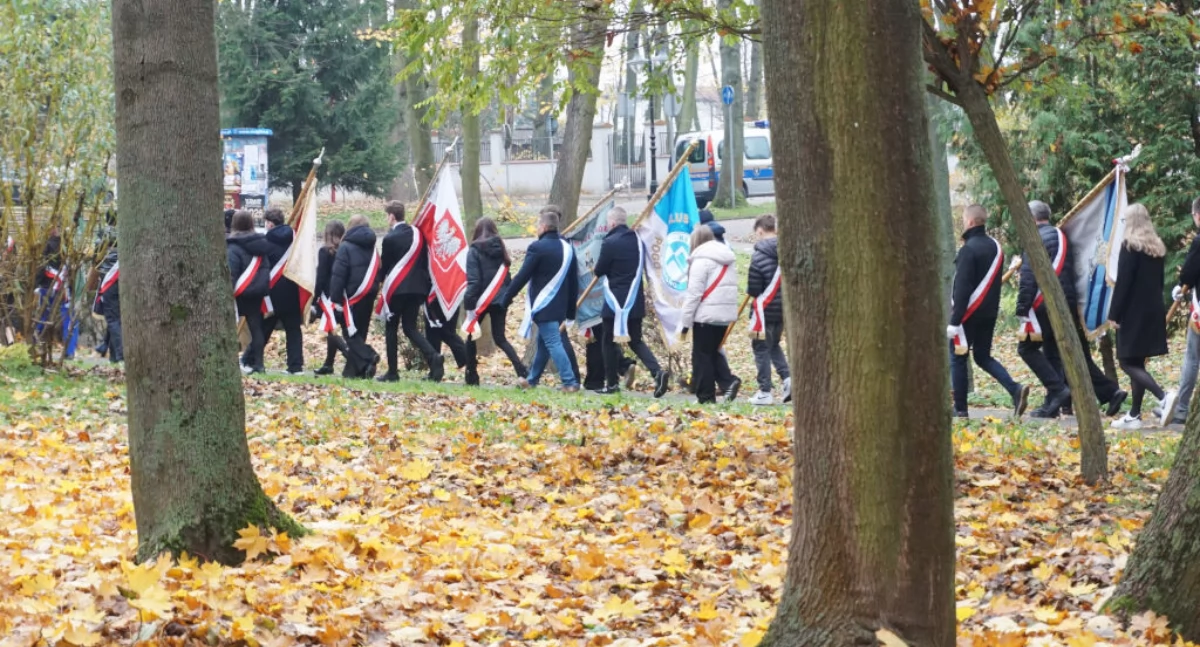 Uczcili Święto Niepodległości i 115. rocznicę śmierci ks. Piotra Wawrzyniaka (zdjęcia)