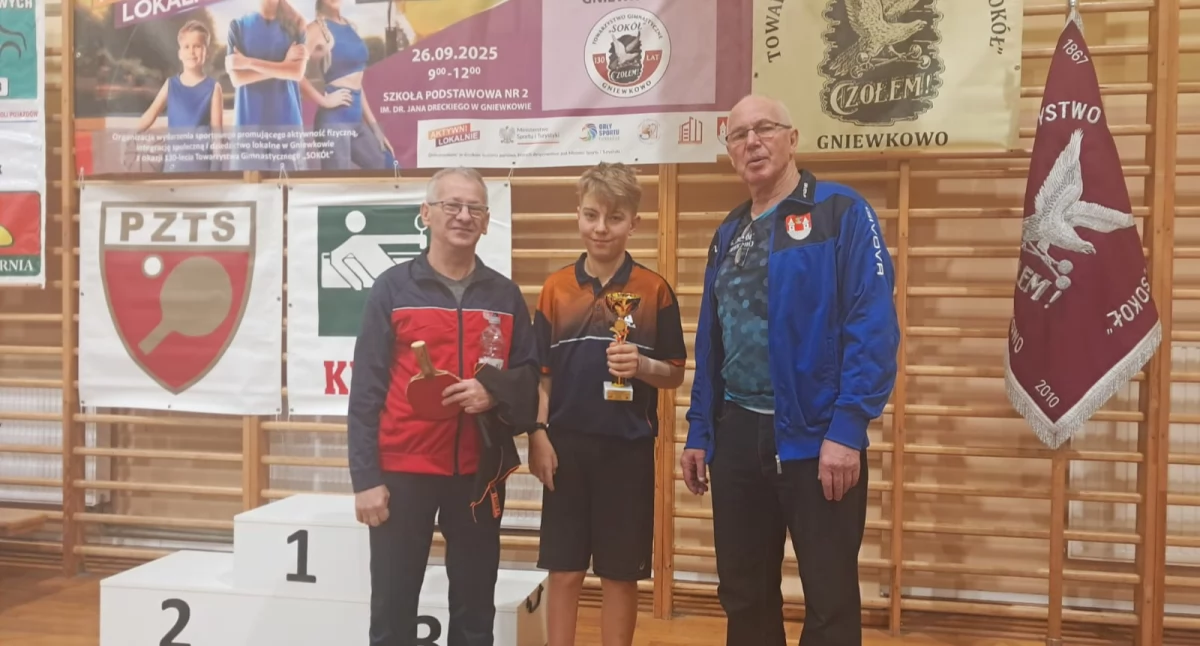 Medalowy weekend tenisisty Franciszka Przybyszewskiego ze Strzelna (zdjęcia)