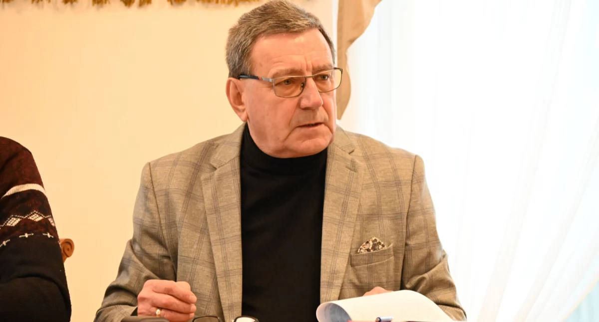 Jeziorańscy radni za podniesieniem podatków od nieruchomości o 4,5%. Podatek rolny bez zmian, za śmieci 2 zł drożej