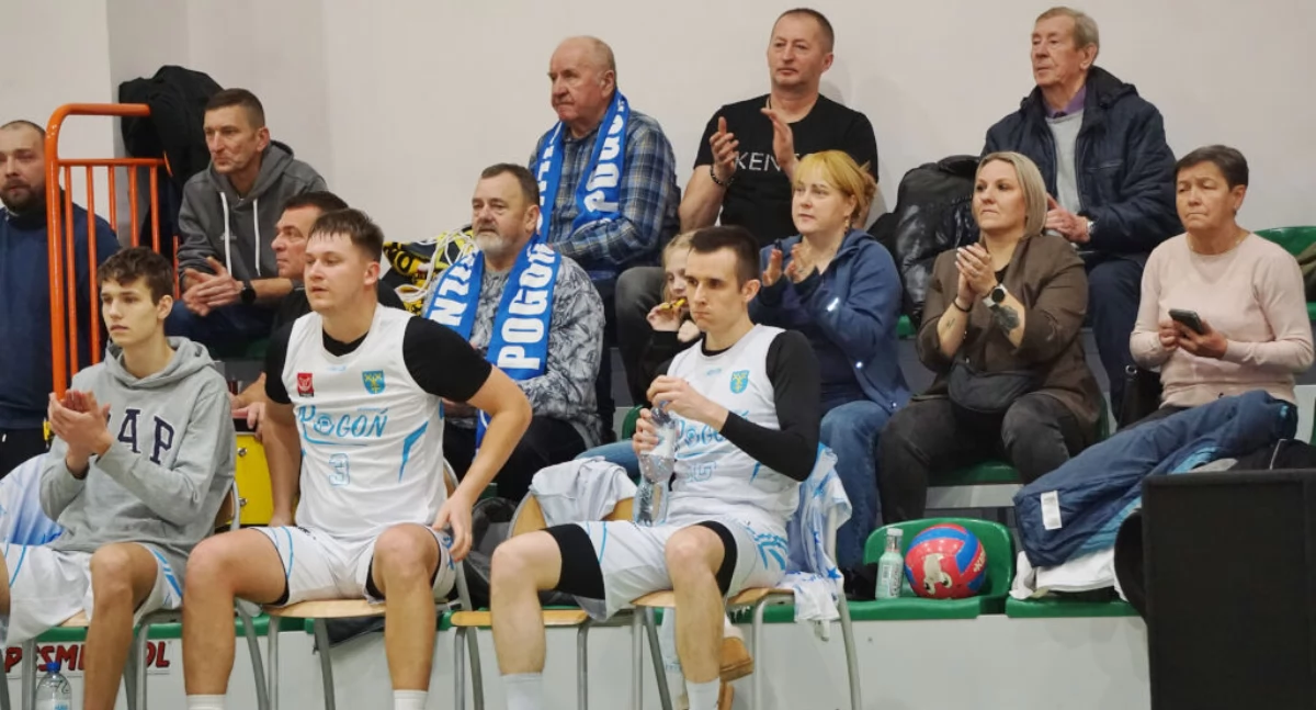 Koszykarze Pogoni Mogilno pokonali Arkę Gdynia 98:81 (zdjęcia)