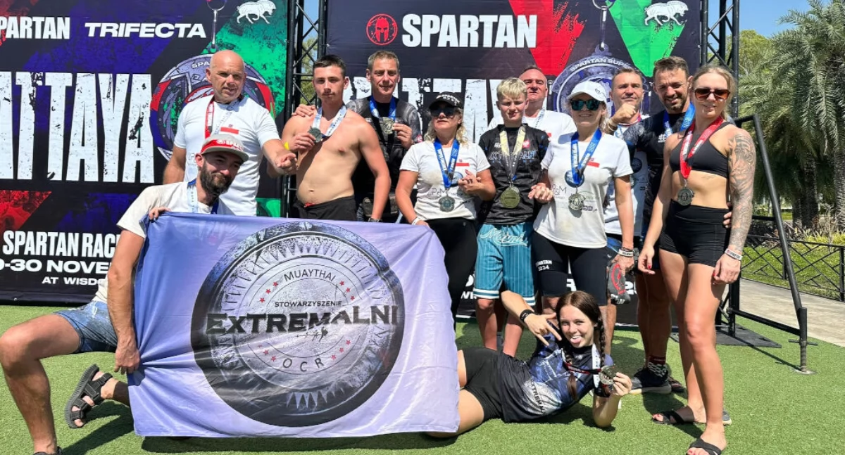 Extremalny obóz w Tajlandii i sukces Natalii Wojtasik w biegu Spartan Race Pattaya (zdjęcia)