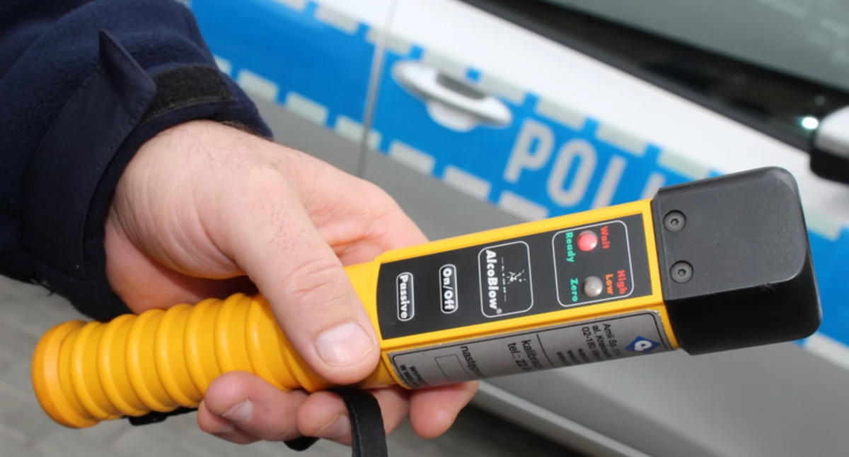 Trzech pijanych - kierowca audi, rowerzysta i motorowerzysta