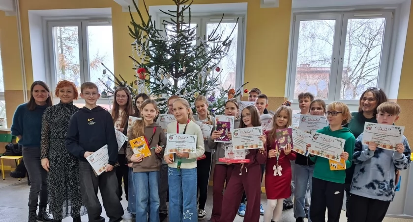 Znamy zwycięzców konkursu Prezent dla bliskich w SP nr 1 w Trzemesznie (zdjęcia)