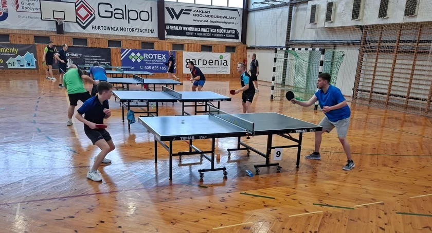 Czwarty turniej Grand Prix TTS w Trzemesznie – zagrało 34 zawodników (zdjęcia)