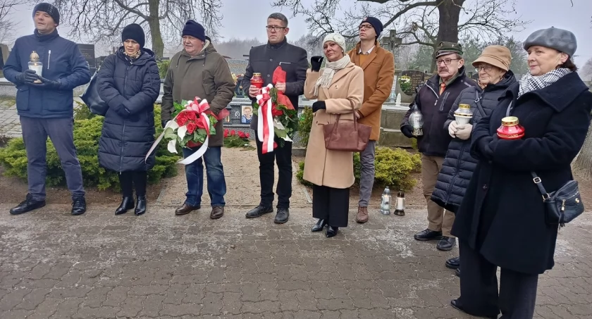 Obchody 107. rocznicy Powstania Wielkopolskiego w Trzemesznie (zdjęcia)