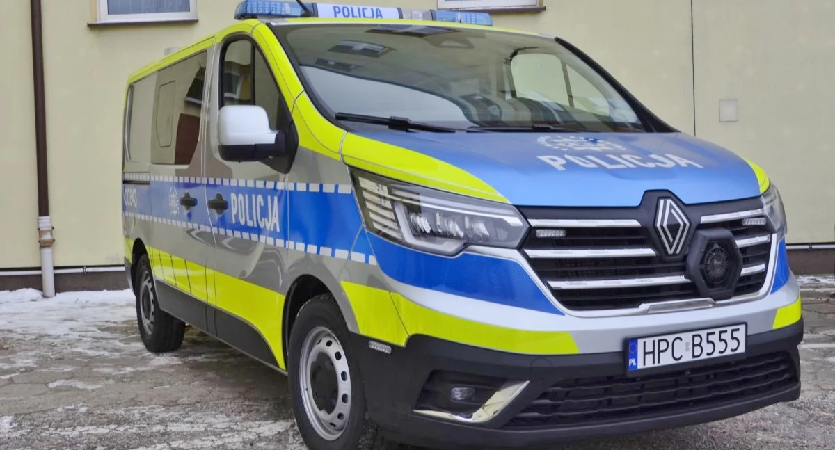 Dwa nowe radiowozy dla powiatowej policji. Ile do zakupu dołożyły lokalne samorządy?