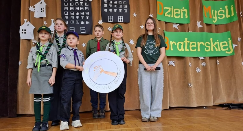 Dzień Myśli Braterskiej w Hufcu ZHP Trzemeszno – myśl przewodnia ”Nasza przyjaźń” (zdjęcia)