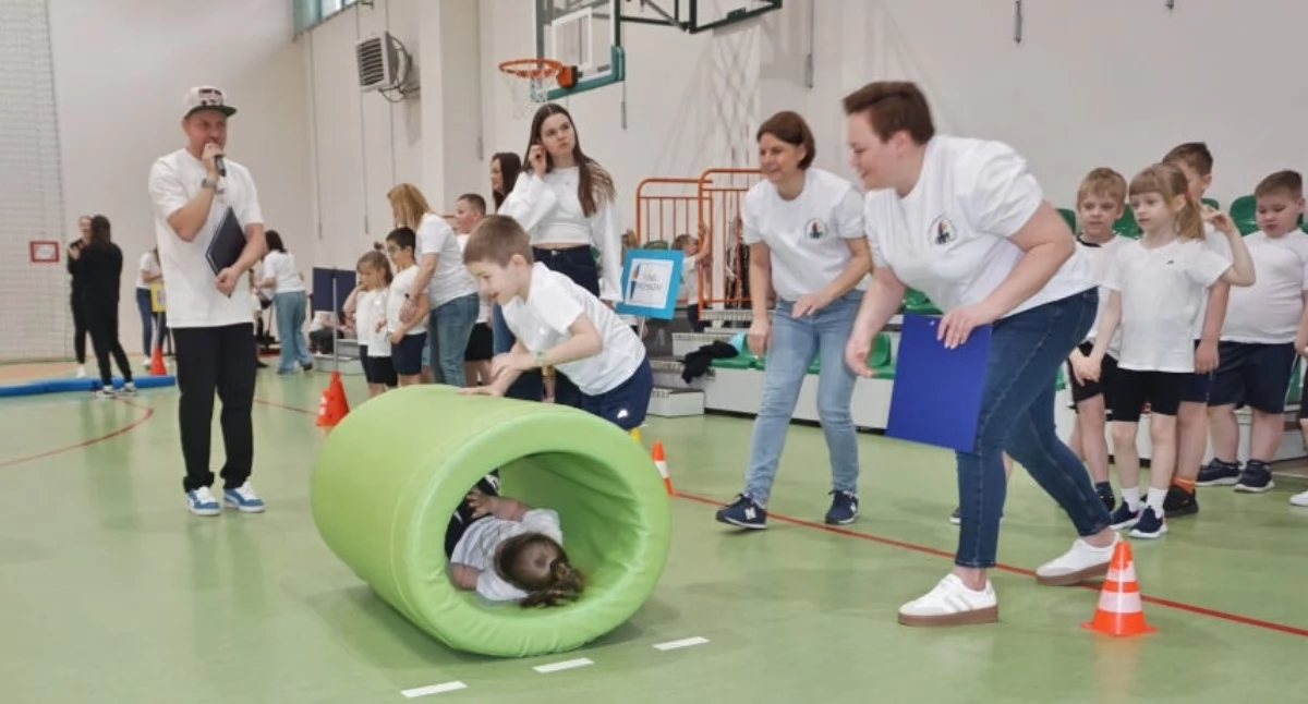 Niebieskie Igrzyska po raz pierwszy w Mogilnie - wspaniała inicjatywa Przedszkola nr 3 (film + zdjęcia)