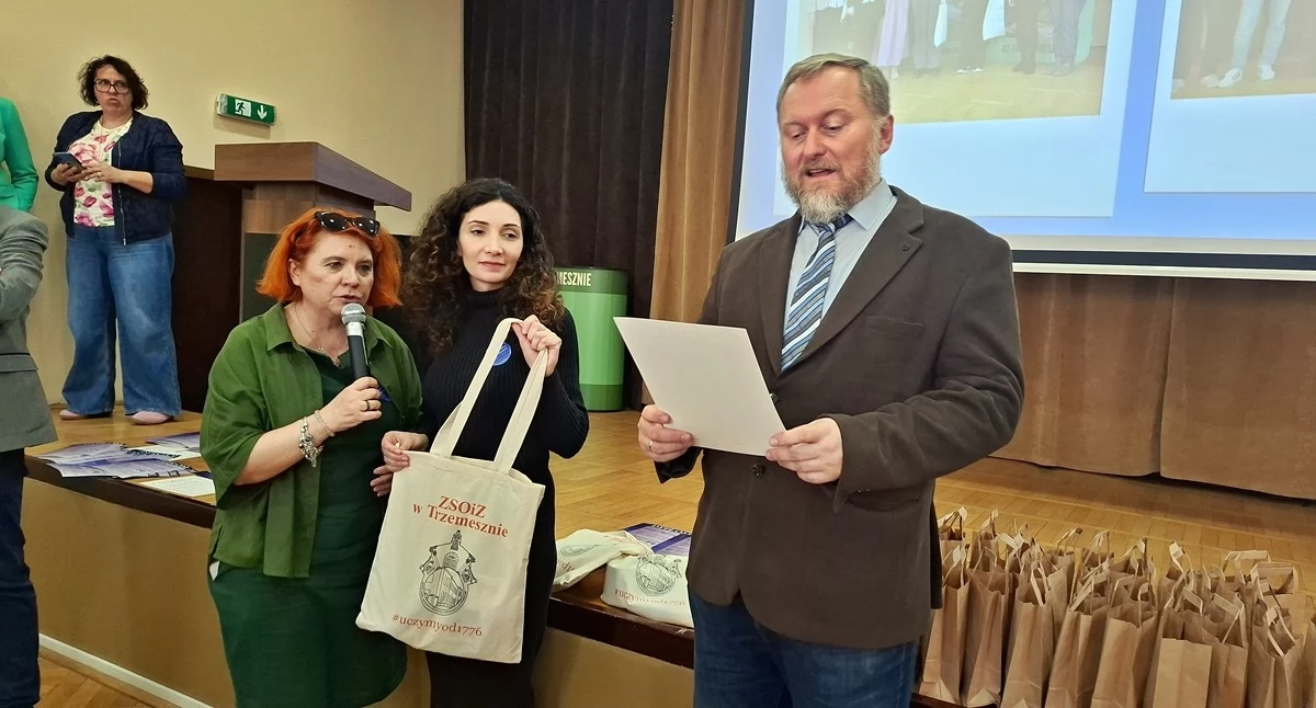 V Rejonowy Konkurs Języka Angielskiego w ZSOiZ w Trzemesznie to 164 uczestników z 16 szkół (film + zdjęcia)