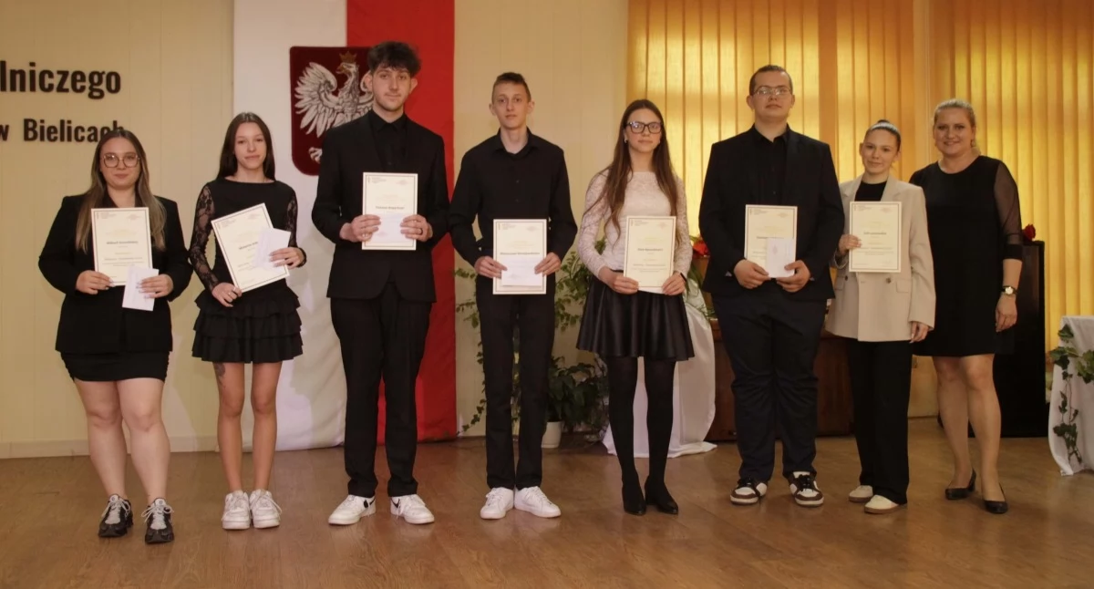 Znamy laureatów Stypendium RR – Aktywny-Kreatywny Uczeń w ZS CKR w Bielicach