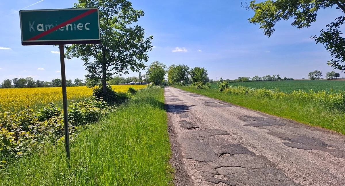 Rusza przebudowa drogi powiatowej nr 2243P Kamieniec - Dysiek (zdjęcia)