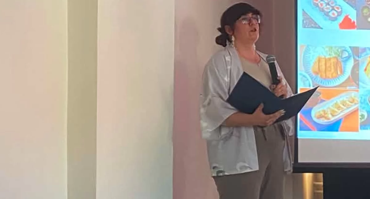 Monika Woźniak o Japonii w Domu Kultury w Trzemesznie (zdjęcia)