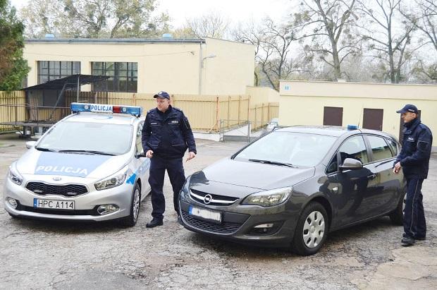 Prezenty od komendy wojewódzkiej i lokalnych samorządów