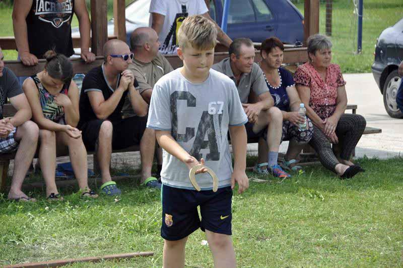 Rzucali podkową