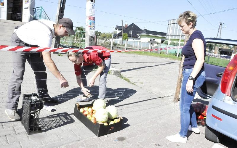 Market za płotem