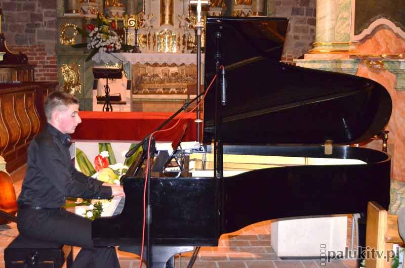 Poezja i muzyka w murach klasztoru