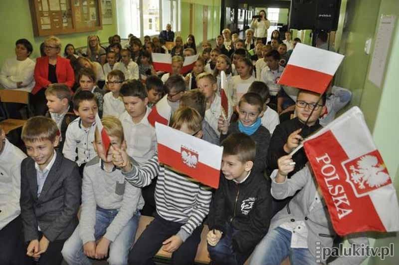 Niepodległość – trudne słowo