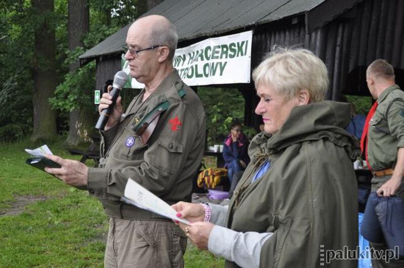 Harcerski leśny patrol