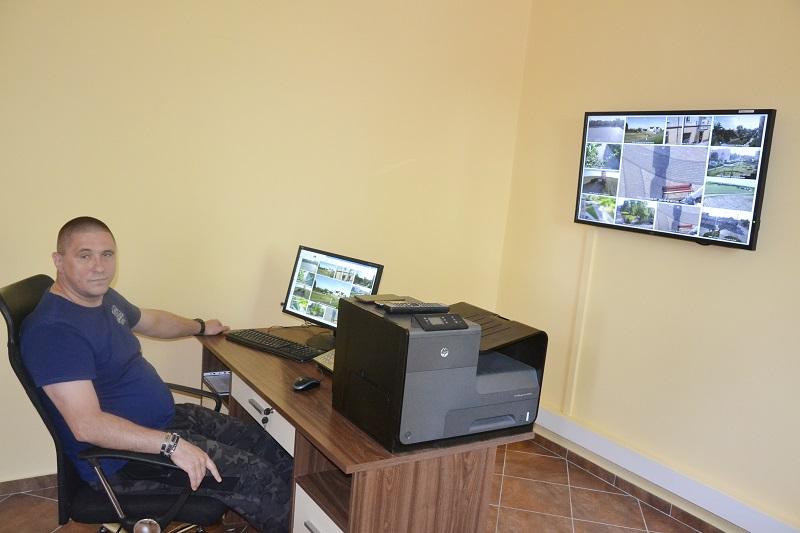 Obserwują obrazy z 12 kamer