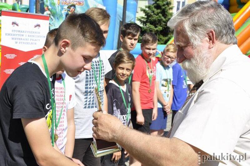 Biegali ulicami Strzelna