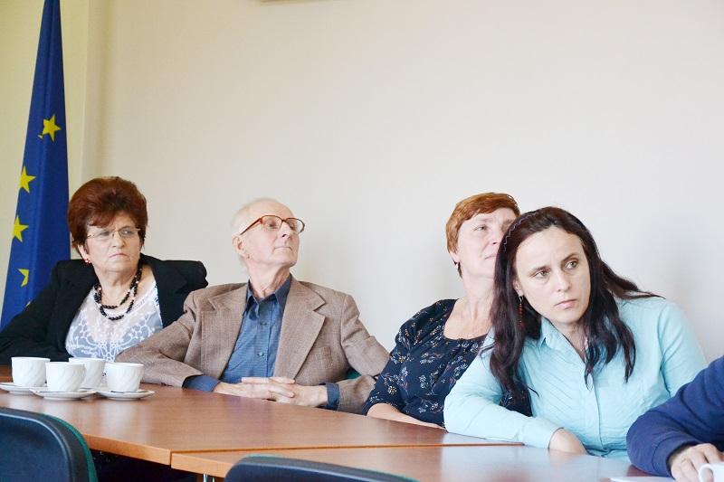 Muchy lubią towarzystwo norek