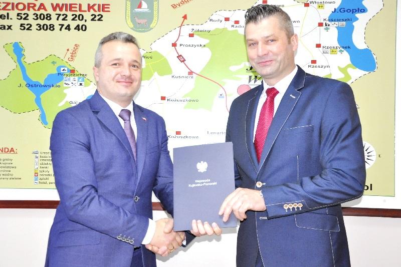 Dariusz Ciesielczyk pełni funkcję wójta gminy