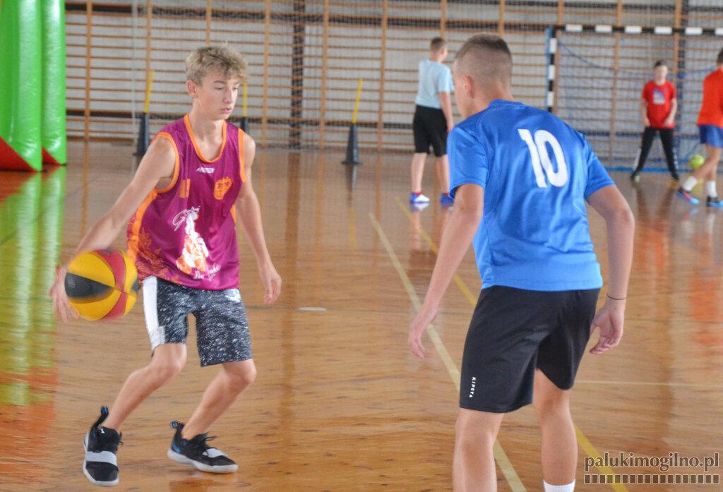 Streetball, ale na hali