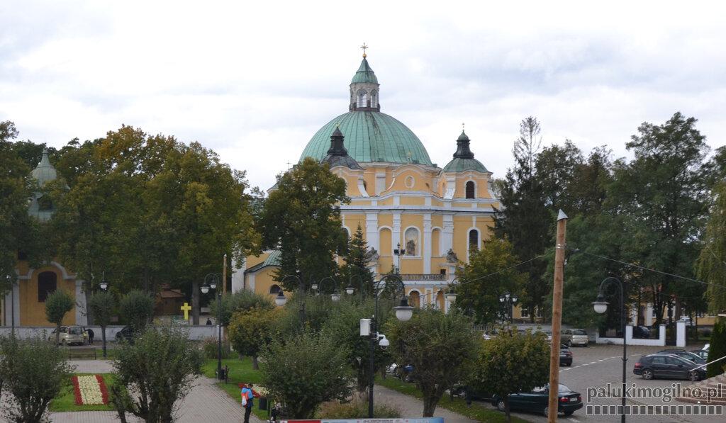 Trzemeszno: 270 osób w bazylice