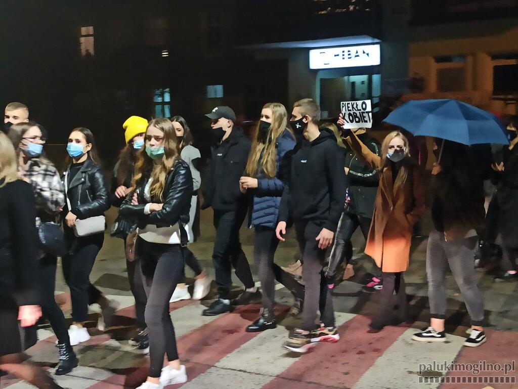 W Mogilnie protestowały tłumy