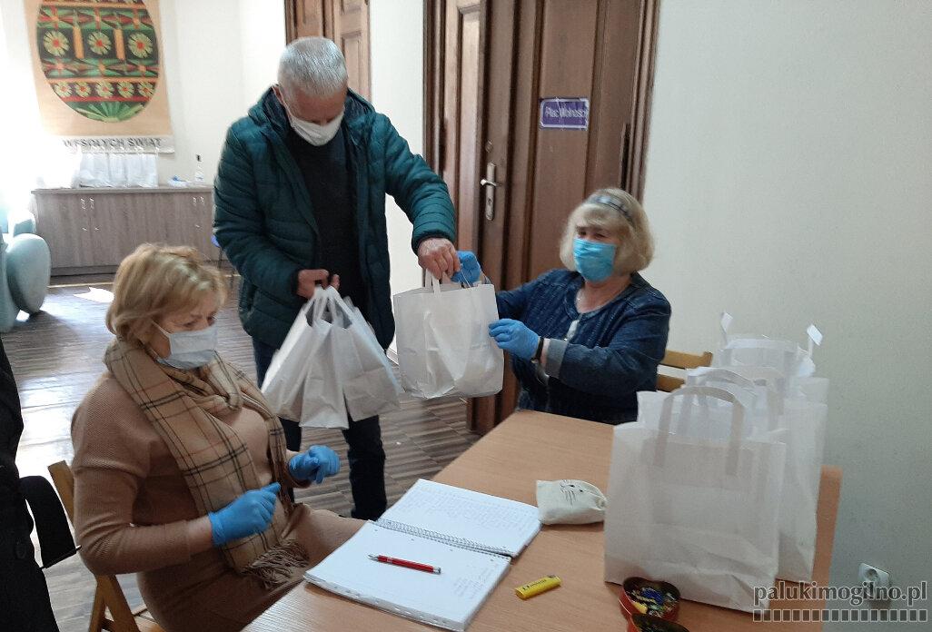 Zajączek z szyneczką dla seniorów